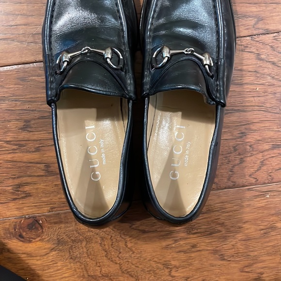 Gucci horsebit loafers authentic Italian leather. Size 8D - Picture 5 of 6